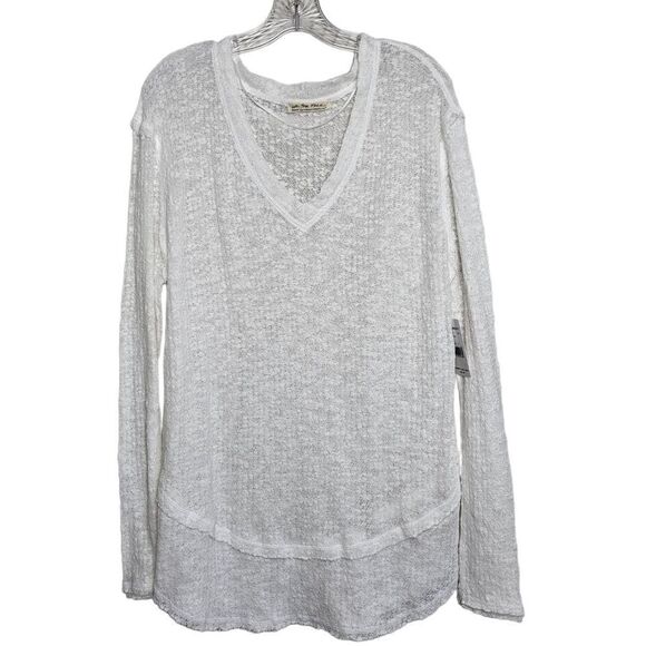 Free People Ocean Air Hacci Long Sleeves White Size Medium - Picture 4 of 12
